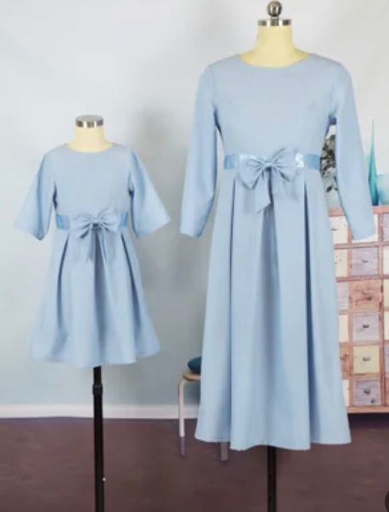 Velvet Bow Midi Dress MD