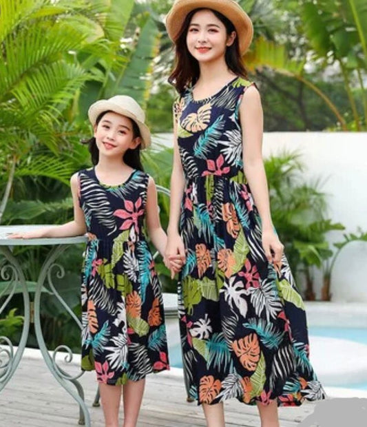 Black Banana Leaf Print Midi Dress